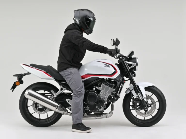CB400_リアローダウンリンクロッド|Eクラッチ搭載で大注目の’26 CB400SF E-Clutch/CBR400R FOUR E-Clutch! デイトナから早くも走りと日常を激変させる定番&必須カスタムパーツが一挙登場!