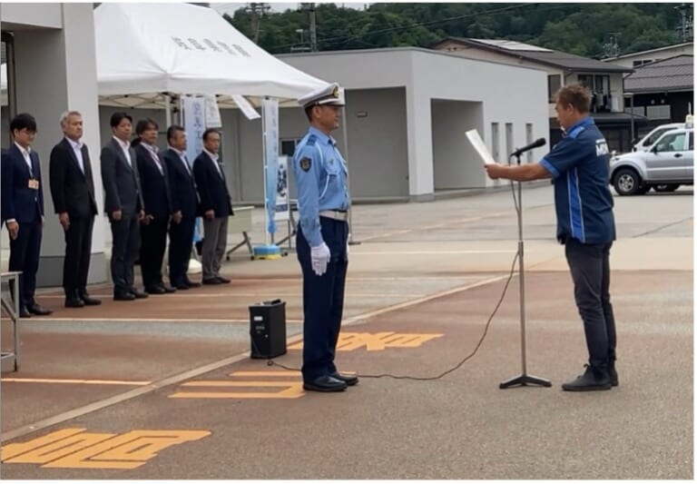 高山警察署_セーフティライダー宣言|【飛騨高山】ライダーの聖地で一大プロジェクト始動!「セーフティライダー宣言」で限定オリジナルステッカーを手に入れよう!