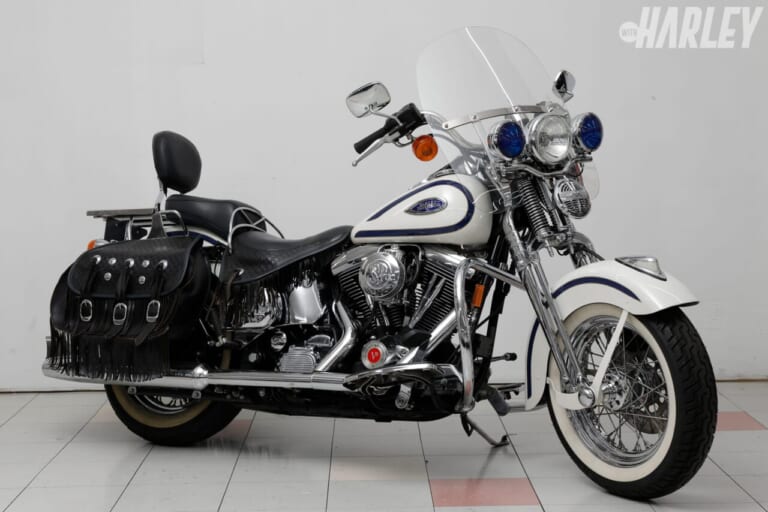 バイク王|つくば絶版車館|キャブ時代の旧いハーレーに乗りたい? だったら「つくば絶版車館」へGO!!