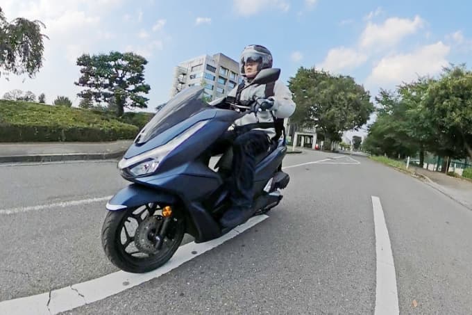 シュアラスターLOOPパワーショット_PCX編｜シュアラスターLOOPパワーショット「ザ・体感!!」ホンダ・PCX編