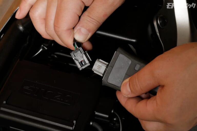 ヒーロー電機|ギボシ端子|<DIY電気工作の必須テクニック>まだエレクトロタップ!? ギボシ端子を使ってスマートモニターをスマートに取り付けよう