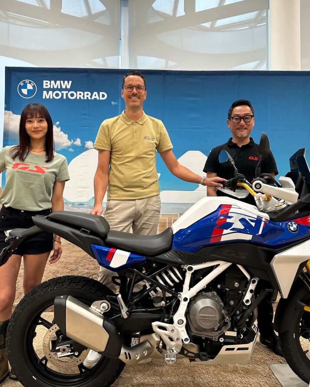 「BMW F900xrとワタシが走る、理由。」part 7|「BMW F900xrとワタシが走る、理由。」part 7~大注目のF450GSお披露目~!!!憧れのGSシリーズ。女性、小柄さん、リターンライダーさんも〇〇のおかげでスイスイ乗れそうだ?!~