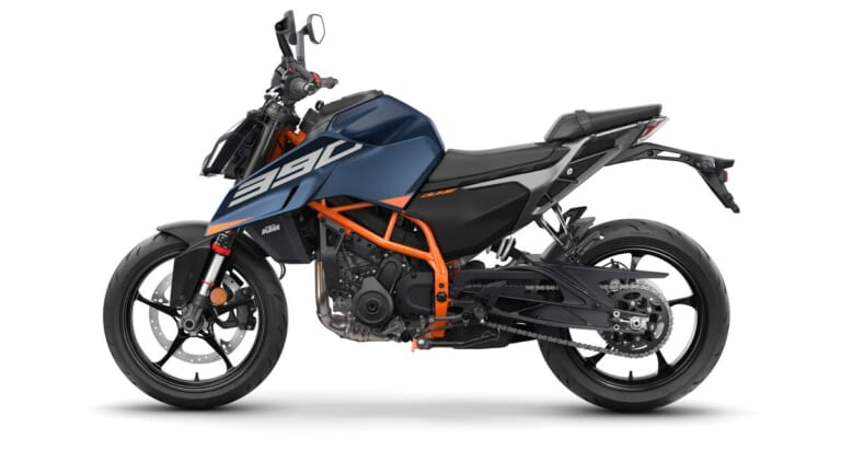 KTM 390 DUKE｜新開発キャリパーで制動力アップ。刺激的な走りがさらに研ぎ澄まされた、KTMの新型「390デューク」2026年モデルが82万9000円で登場