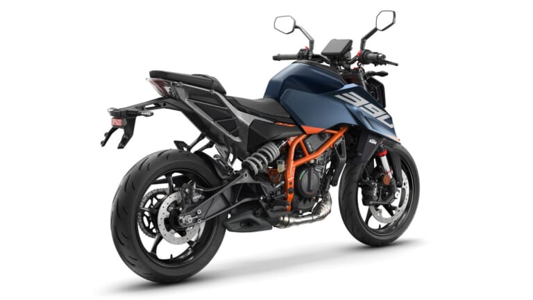 KTM 390 DUKE|新開発キャリパーで制動力アップ。刺激的な走りがさらに研ぎ澄まされた、KTMの新型「390デューク」2026年モデルが82万9000円で登場