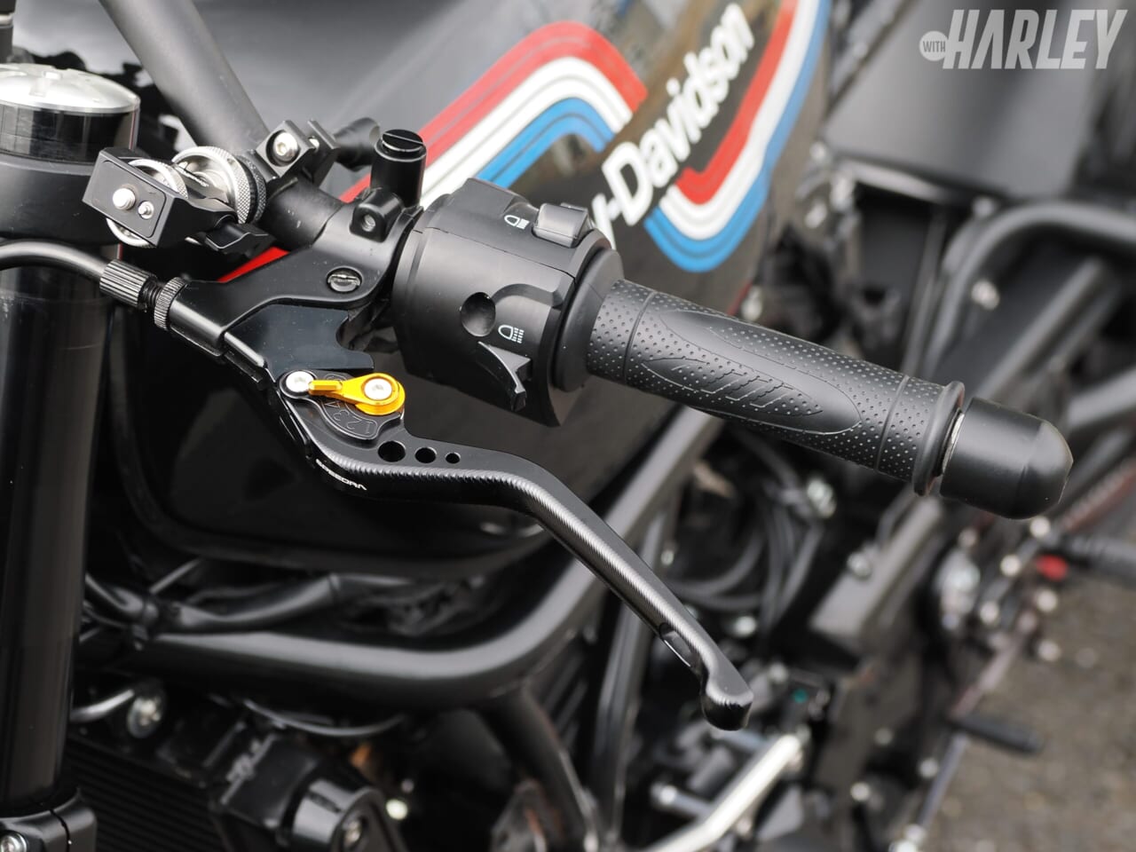 |ピンストライプでレーサーを仕上げる。KID KUSTOM PAINT X500 レインボーライン!<X350&500 CUSTOM PROJECT>