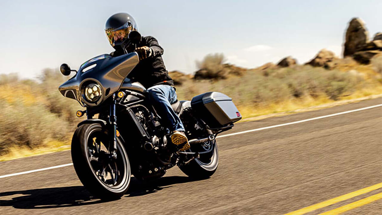 2025 HONDA Rebel 1100T 乗車イメージ|ホンダ レブル1100シリーズ〈いま国内で買える新型バイクカタログ|大型二輪(1001cc以上)〉【2026最新版】