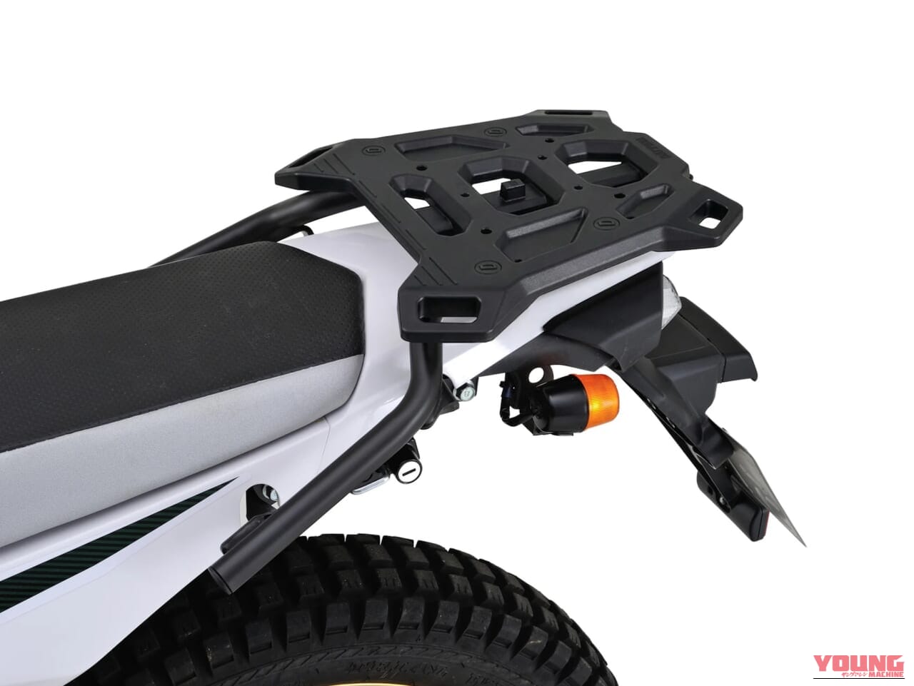 ｜デイトナから旅バイクの積載性を激変させる決定版キャリアが登場！ その名も「クロスリンクキャリア」！！
