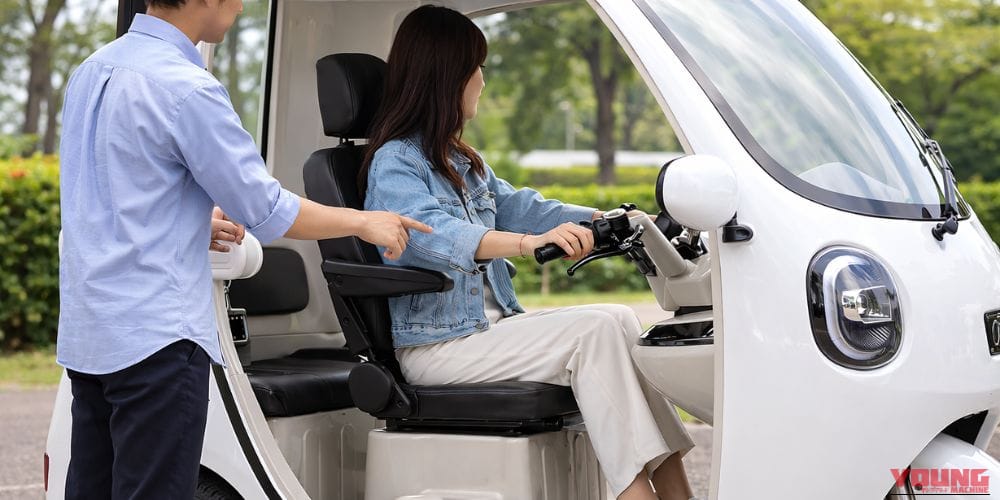 ビベルCOCO｜【69万円〜】家庭用コンセントで手軽に充電。普通免許でOK、車検・車庫証明ナシ！ お子さんの送迎に。街乗り最強の“3人乗りEV”が爆売れ中！