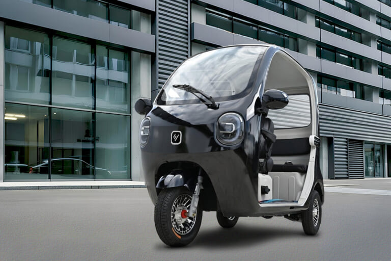 ビベルCOCO｜【69万円〜】家庭用コンセントで手軽に充電。普通免許でOK、車検・車庫証明ナシ！ お子さんの送迎に。街乗り最強の“3人乗りEV”が爆売れ中！