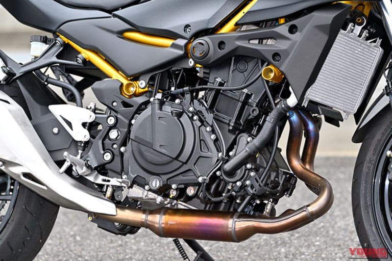 Kawasaki Z500｜【試乗インプレ】カワサキ Ninja 500 / Z500の凄さとは？青木宣篤が「使い切れる451cc」のリアルと400ccとの違いを徹底検証