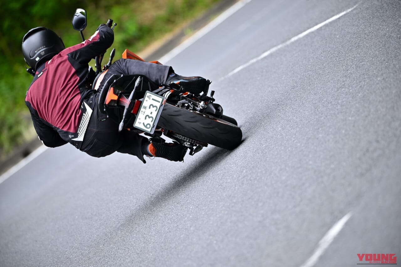KTM 390DUKE試乗レポート｜【ミドルクラス最高の電脳体験が可能！！】KTM 390DUKE試乗レポート