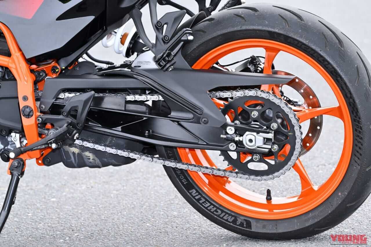 KTM 390DUKE試乗レポート｜【ミドルクラス最高の電脳体験が可能！！】KTM 390DUKE試乗レポート