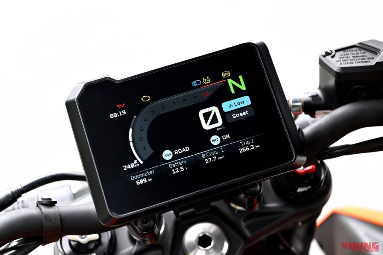 KTM 390DUKE試乗レポート｜【ミドルクラス最高の電脳体験が可能！！】KTM 390DUKE試乗レポート