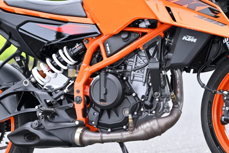 KTM 390DUKE試乗レポート｜【ミドルクラス最高の電脳体験が可能！！】KTM 390DUKE試乗レポート