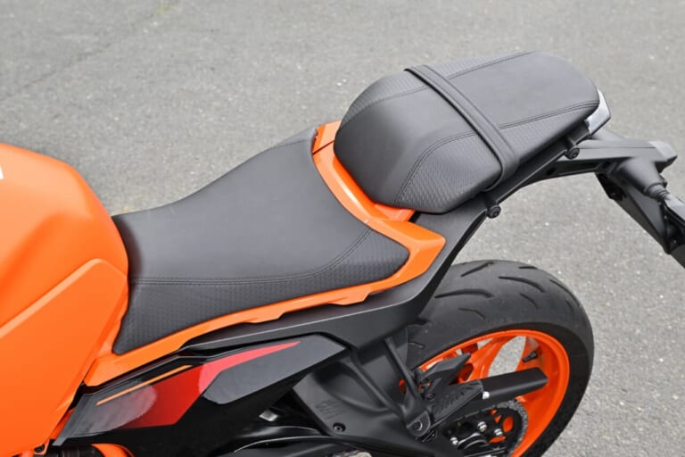 KTM 390DUKE試乗レポート｜【ミドルクラス最高の電脳体験が可能！！】KTM 390DUKE試乗レポート
