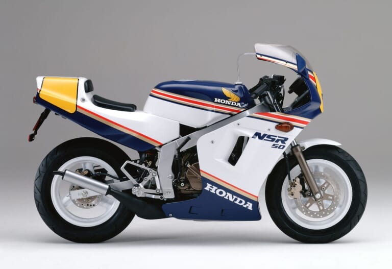 HONDA NSR50｜50ccで6速ミッション搭載! 21万9000円で味わえたグランプリの熱狂、ホンダ「NSR50」が残した色褪せない走り【昭和名車原付一種】