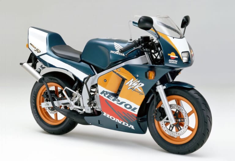 HONDA NSR50|50ccで6速ミッション搭載! 21万9000円で味わえたグランプリの熱狂、ホンダ「NSR50」が残した色褪せない走り【昭和名車原付一種】