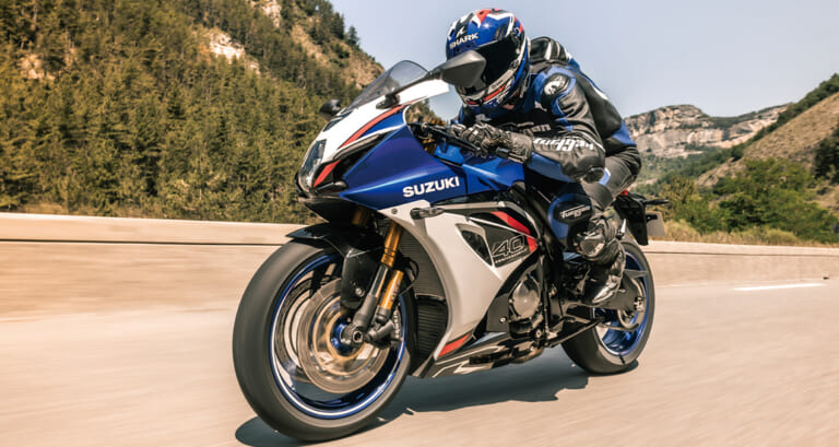 SUZUKI GSX-R1000R｜190馬力、バイオガソリン対応で4年ぶりの復活! スズキ最高のスポーツ性能を誇る新型「GSX-R1000R」が7/17に日本で発売開始