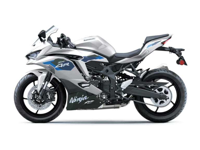 Kawasaki Ninja ZX-4R SE｜新色ギャラクシーシルバーが登場! カワサキ最強ヨンヒャク「Ninja ZX-4R/RR」2027年モデルがついに発売