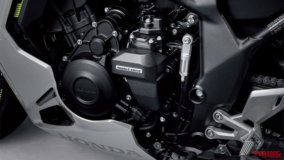 HONDA CBR400R FOUR E-Clutch|ツインラムエアダクト搭載、待望のフレンドリー直4フルカウル! 走りへの没入感を約束するホンダ新型「CBR400Rフォア Eクラッチ」が9/18に発売