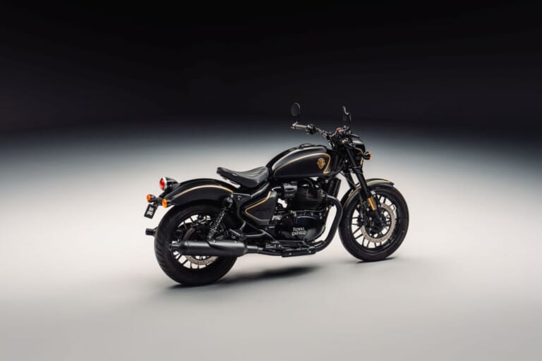 ROYAL ENFIELD SHOTGUN 650 × Rough Crafts Edition｜【日本限定5台】135万6300円で手にする極上の職人技。黒と金で彩られたロイヤルエンフィールド「ショットガン650」ラフ・クラフツ仕様が抽選販売へ