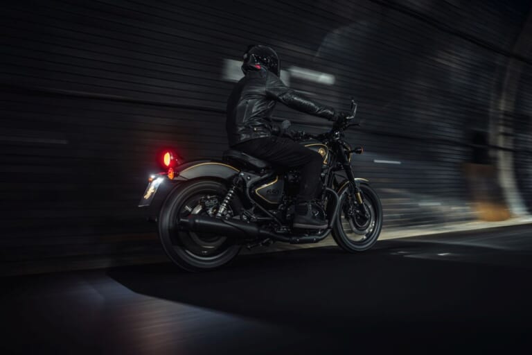 ROYAL ENFIELD SHOTGUN 650 × Rough Crafts Edition|【日本限定5台】135万6300円で手にする極上の職人技。黒と金で彩られたロイヤルエンフィールド「ショットガン650」ラフ・クラフツ仕様が抽選販売へ