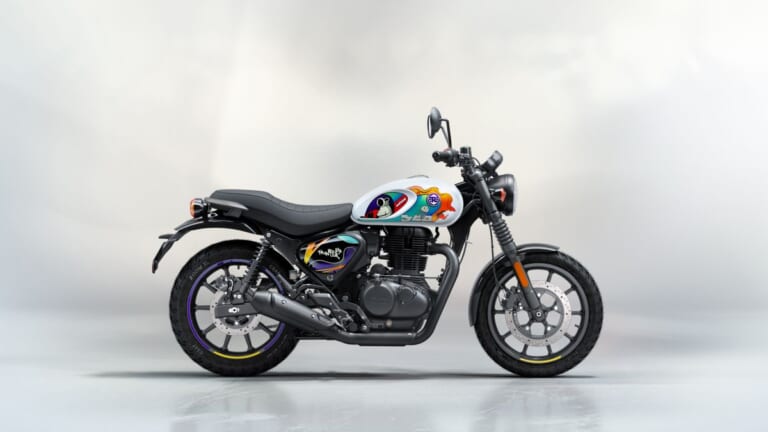 ROYAL ENFIELD HUNTER 350|星座とボリウッドのアートを纏う、ストリートに映えるポップな新色。ロイヤルエンフィールド「ハンター350」2026年モデルに追加カラー2種が登場