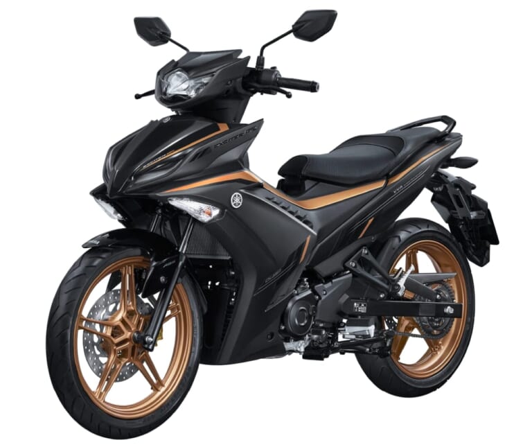 YAMAHA EXCITER 155 VVA TCS|155ccにトラコン&ABS!YZF-R15の心臓を積むプレミアム・アンダーボーン、ヤマハ新型「エキサイター155 VVA-TCS」登場【海外】