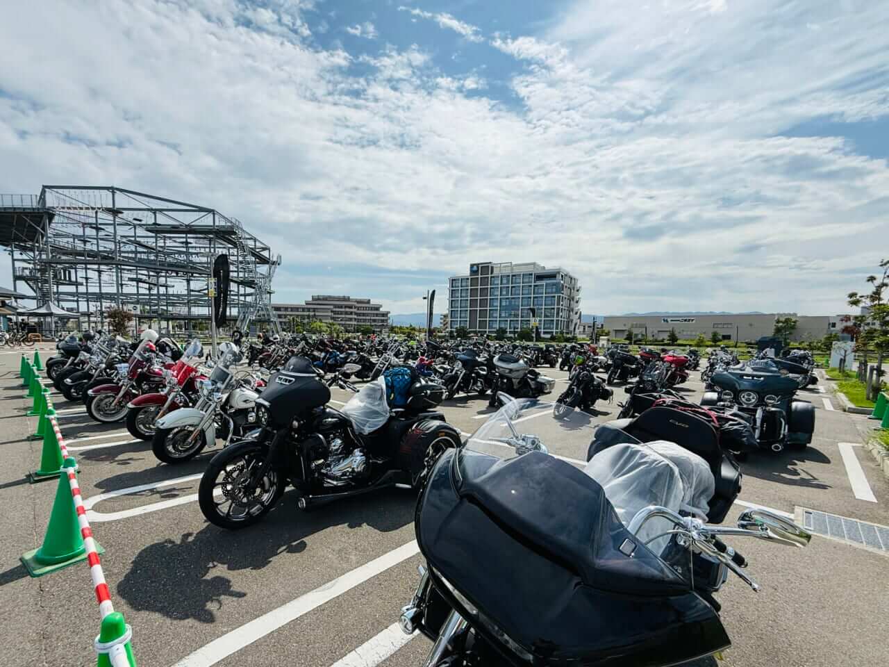 |今年は夕暮れまで! BLUE SKY MEETING大阪泉南に加え、ハーレー初の公式オーナーズミーティングも開催!!