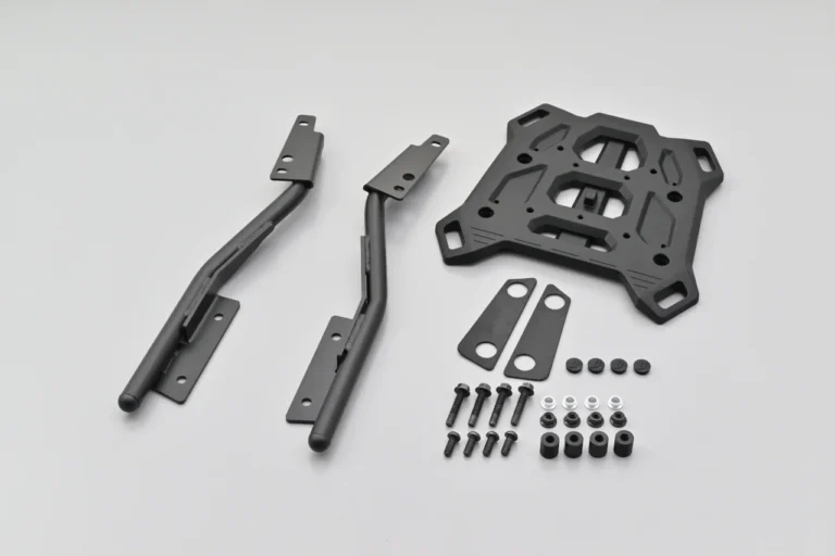 CB400SF用パーツ|注目のEクラッチ搭載!新型CB400SF用パーツが一挙登場!キャリア&プロテクターでツーリング性能アップ!