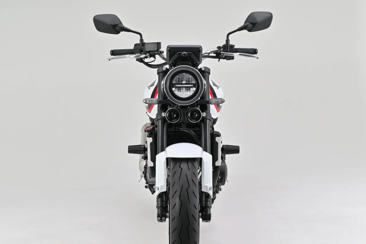 CB400SF用パーツ|注目のEクラッチ搭載!新型CB400SF用パーツが一挙登場!キャリア&プロテクターでツーリング性能アップ!