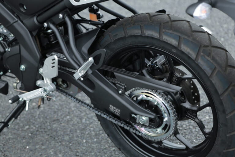 XSR155|【100㎞/h程度の実用域で十分な加速性能】ヤマハXSR155を全日本ライダー岡崎静夏が試乗インプレッション