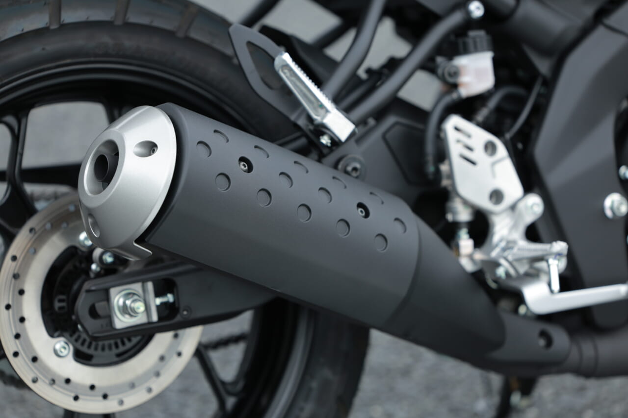 XSR155|【100㎞/h程度の実用域で十分な加速性能】ヤマハXSR155を全日本ライダー岡崎静夏が試乗インプレッション