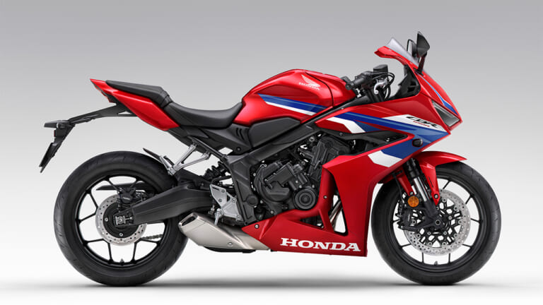 2024CBR650R/E-Clutch) グランプリレッド|ホンダCBR650R/Eクラッチ〈いま国内で買える新型バイクカタログ|大型二輪(750-401cc)〉【2026最新版】