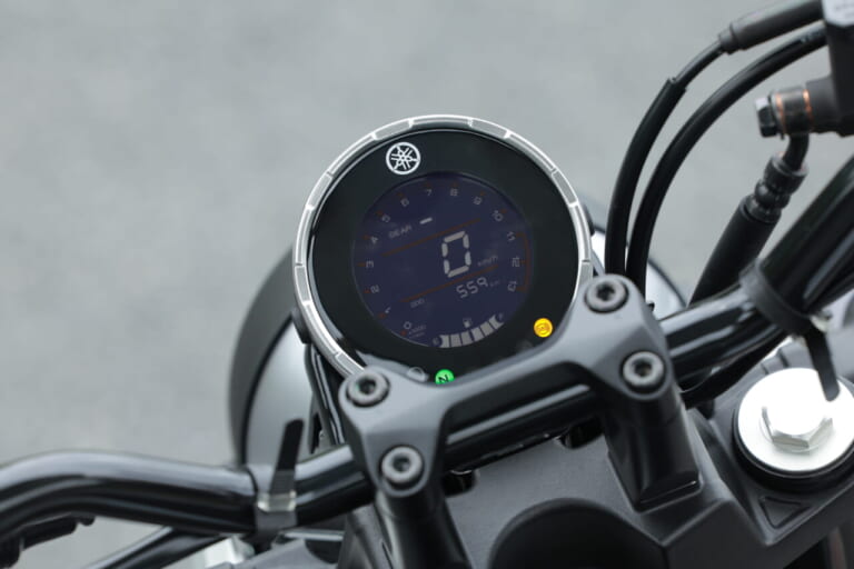 XSR155|【100㎞/h程度の実用域で十分な加速性能】ヤマハXSR155を全日本ライダー岡崎静夏が試乗インプレッション