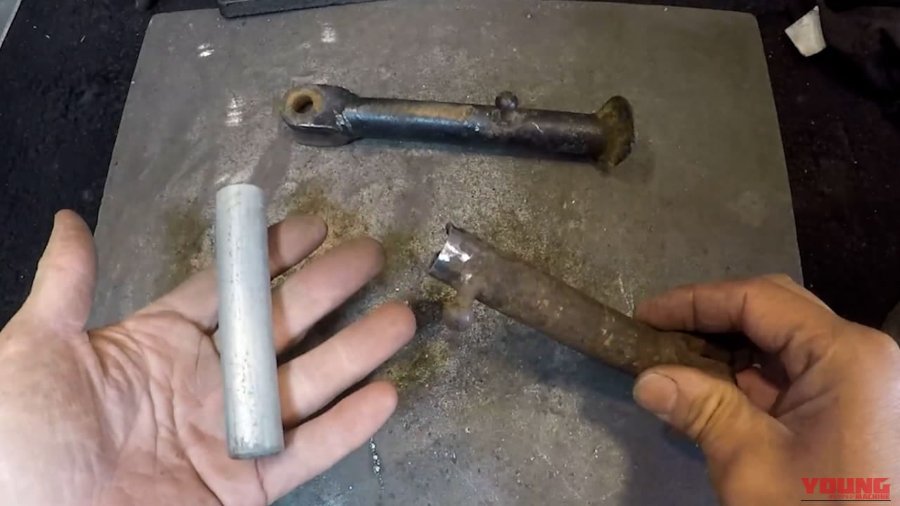 【DIY溶接】サビで穴が空いても諦めない! 高ナットを芯金に使った強度抜群のバイクパーツDIY修復法｜【DIY溶接】サビで穴が空いても諦めない! 高ナットを芯金に使った強度抜群のバイクパーツDIY修復法「サイドスタンド編」