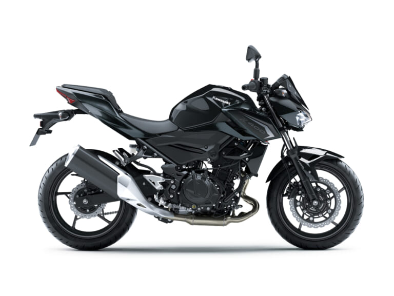 KAWASAKI Z400｜ゴールドフレームからシックな黒へ! カワサキのミドルスーパーネイキッド2027年モデルが9月5日発売。物価高を吹き飛ばす77万円据え置き価格【Z400】