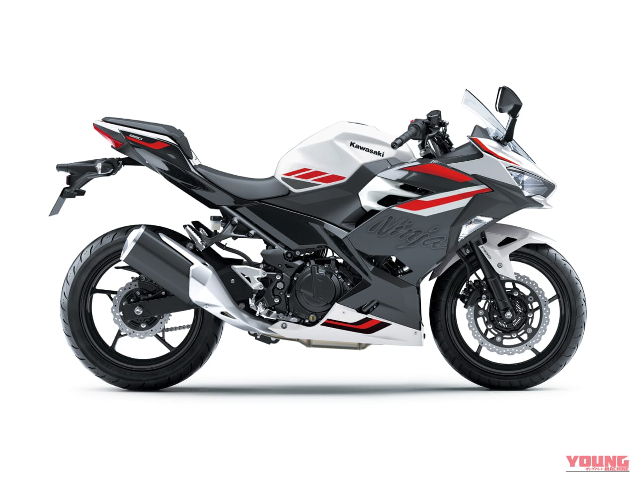 ｜中身はそのまま完成度をキープ! カワサキNinja 250が2027年モデルとして価格据え置きの72万6000円で登場。新色「パールロボティックホワイト」でシックにイメチェン