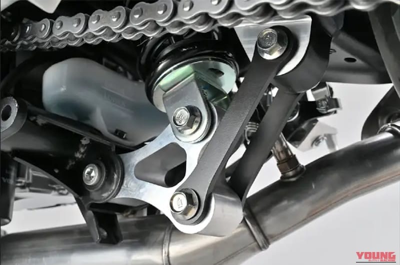 デイトナ_CB400 SUPER FOUR E-Clutch(’26)|デイトナから新型CB400SF(’26)用ボルトオンパーツが一挙登場!