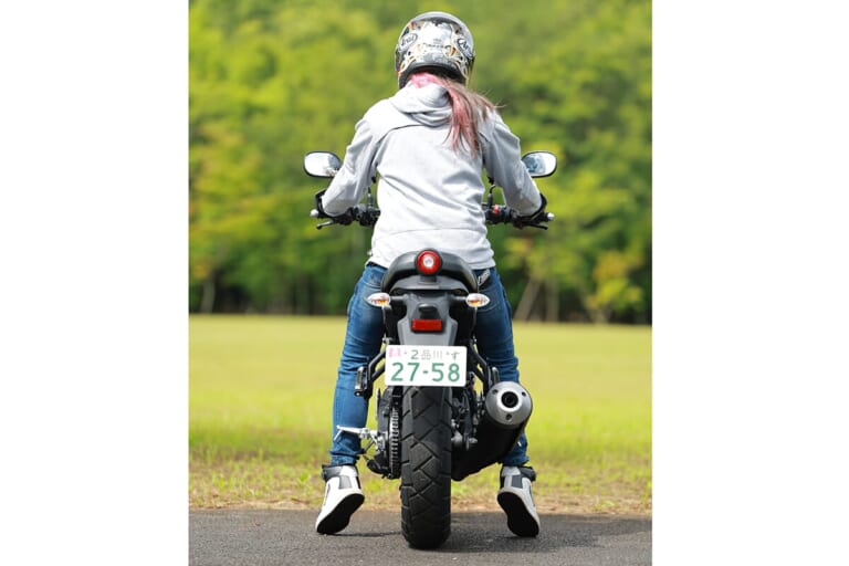 XSR155|【100㎞/h程度の実用域で十分な加速性能】ヤマハXSR155を全日本ライダー岡崎静夏が試乗インプレッション