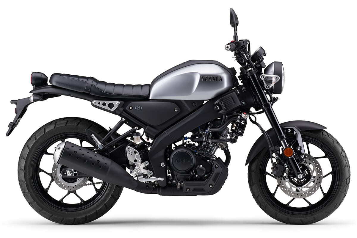 ｜【100㎞/h程度の実用域で十分な加速性能】ヤマハXSR155を全日本ライダー岡崎静夏が試乗インプレッション