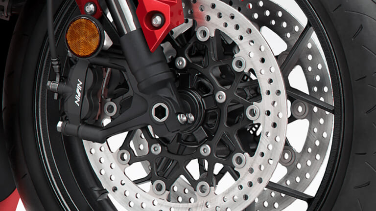 ブレーキ|ホンダCBR650R/Eクラッチ〈いま国内で買える新型バイクカタログ|大型二輪(750-401cc)〉【2026最新版】