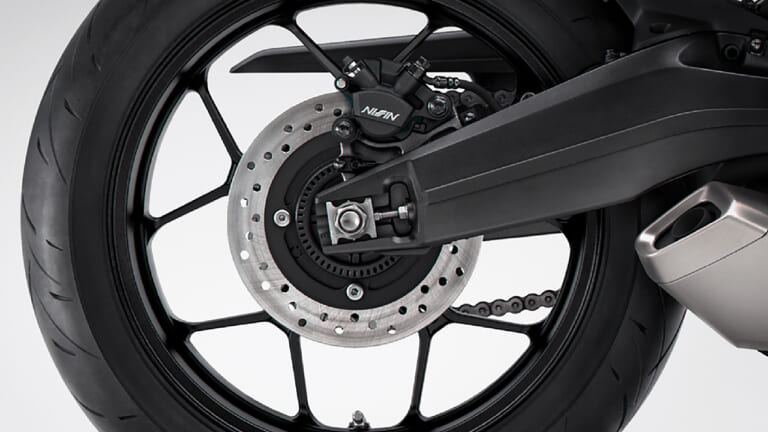 ホイール|ホンダCBR650R/Eクラッチ〈いま国内で買える新型バイクカタログ|大型二輪(750-401cc)〉【2026最新版】