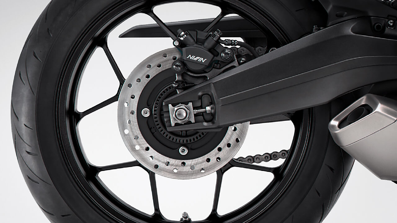 ホイール|ホンダCBR650R/Eクラッチ〈いま国内で買える新型バイクカタログ|大型二輪(750-401cc)〉【2026最新版】