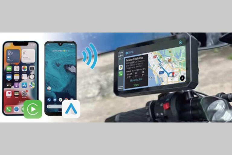 MAXWINのスマートモニターM2-PROは、Apple CarPlay／Android Autoにも対応することを説明する画像｜「欲張り仕様」「バイクライフ劇変」バイク用スマートモニターが１万円OFF！CarPlayにも対応！ 前後ドラレコ、空気圧監視、77GHzミリ波レーダーまで搭載した「M2-PRO」