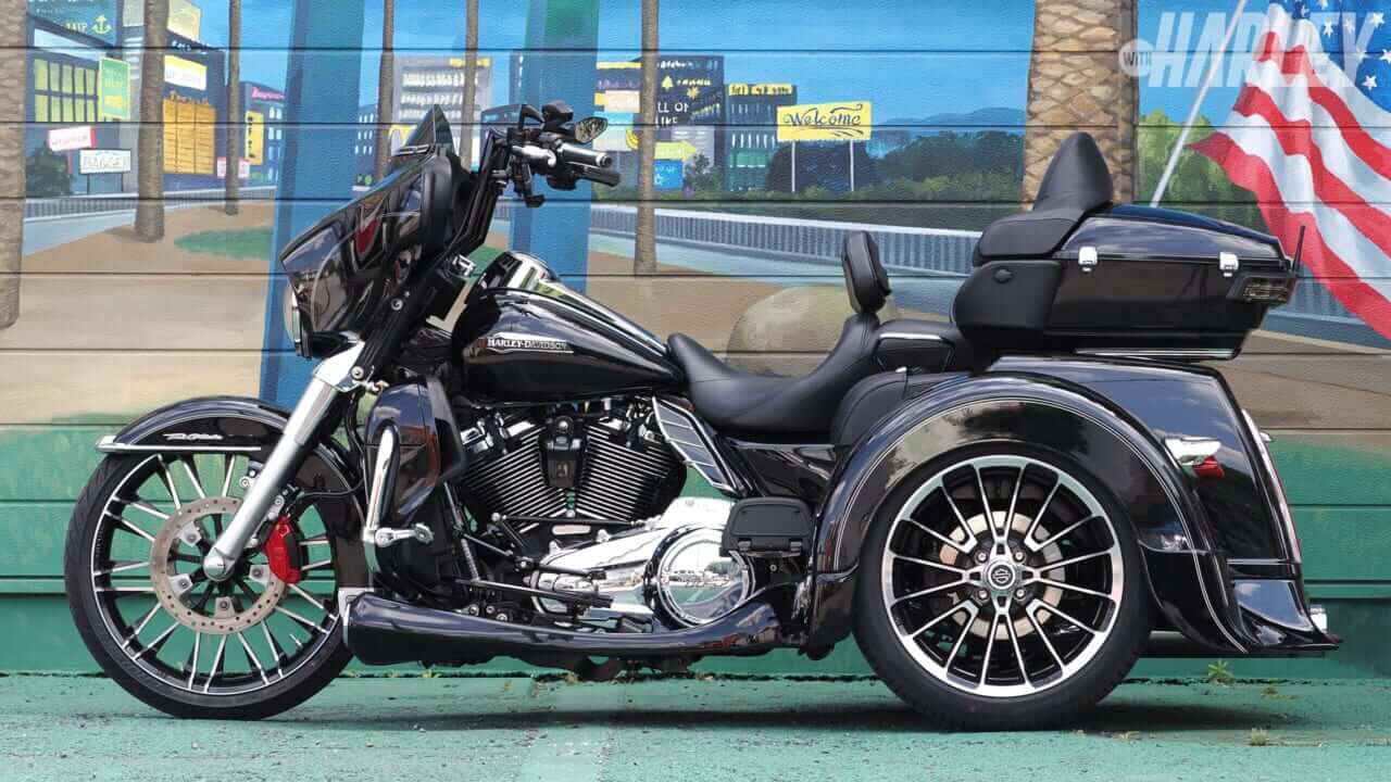 UPJOHN｜トライクレンタル｜【普通自動車免許で乗れる】ただのレンタルサービスじゃない! 走り出した瞬間、主役になれる!! 視線を独占するトライク・フルカスタム!!