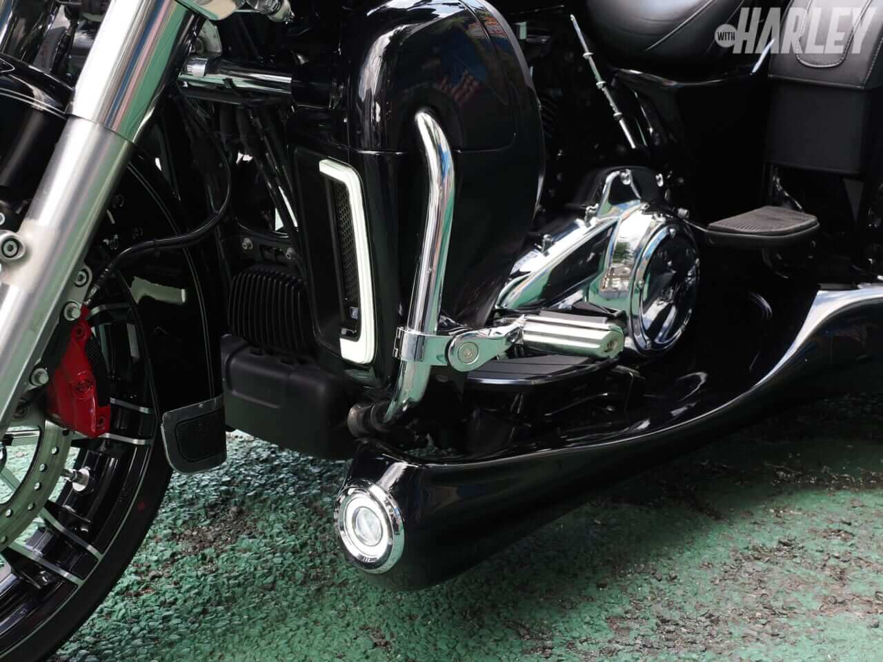UPJOHN｜トライクレンタル｜【普通自動車免許で乗れる】ただのレンタルサービスじゃない! 走り出した瞬間、主役になれる!! 視線を独占するトライク・フルカスタム!!