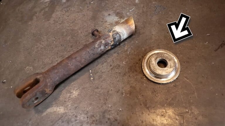【DIY溶接】サビで穴が空いても諦めない! 高ナットを芯金に使った強度抜群のバイクパーツDIY修復法｜【DIY溶接】サビで穴が空いても諦めない! 高ナットを芯金に使った強度抜群のバイクパーツDIY修復法「サイドスタンド編」