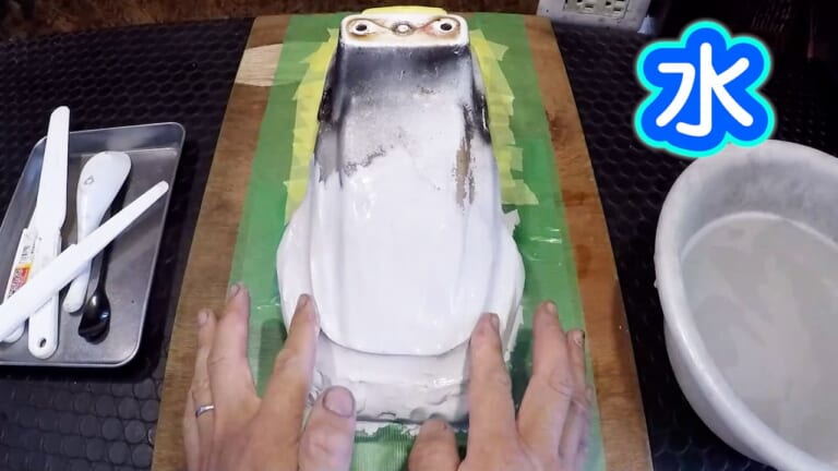 【50歳の夏休み工作】「3DCAD挫折組」に朗報！油粘土の手捏ねとPVA離型剤で挑むヤマハ・ポッケのフロントフェンダーFRP造形｜【50歳の夏休み工作】「3DCAD挫折組」に朗報！油粘土の手捏ねとPVA離型剤で挑む旧車「ヤマハ・ポッケ」のフロントフェンダーFRP造形が楽しすぎた