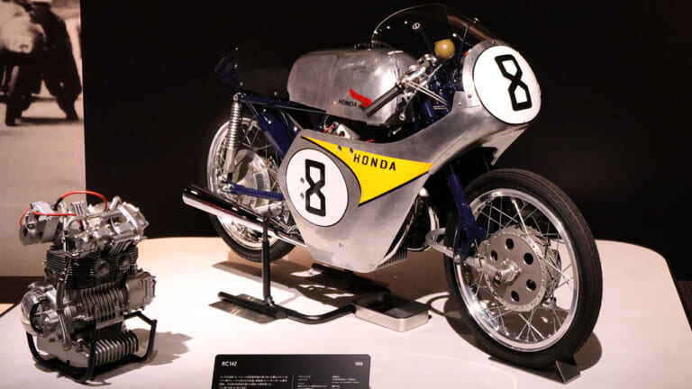 Honda & YAMAHA 主要GPマシン一覧|【伝説の多気筒から現代MotoGPまで】ホンダ常勝の歴史を作った主要「GPマシン」ガイド | 2万回転のモンスターに全15戦全勝マシンも